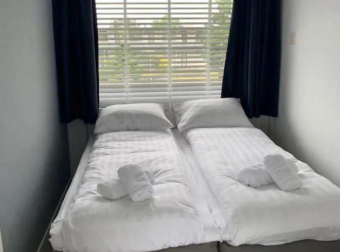 Blue Shell With Private Parking Garage * Zandvoort